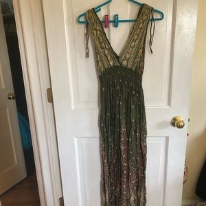 Women’s Maxi Dress